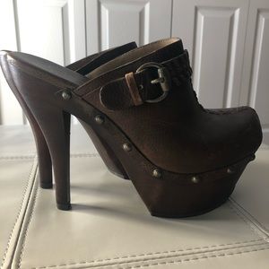 Jessica Simpson Winston Clog size 7